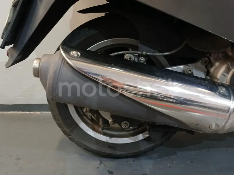Aprilia Atlantic 250 - Vista 13
