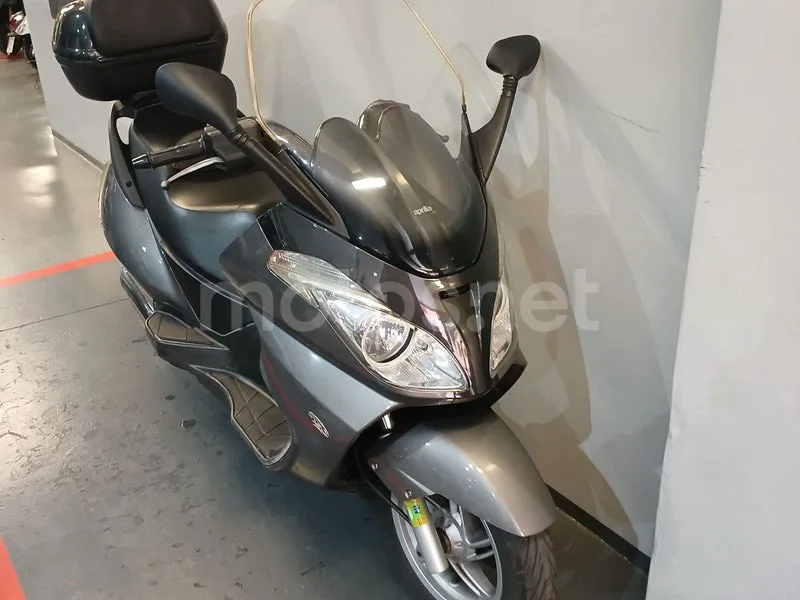 Aprilia Atlantic 250 - Vista 16