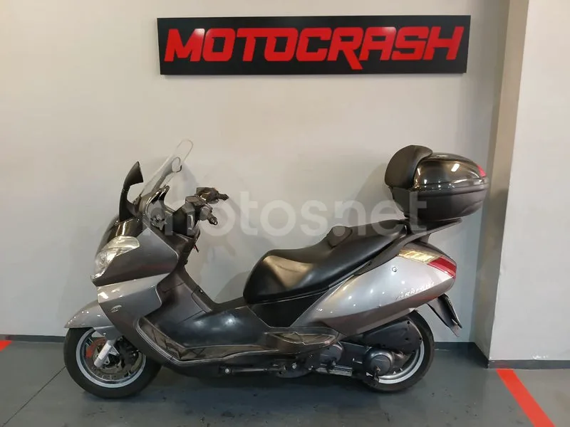 Aprilia Atlantic 250 - Vista 4