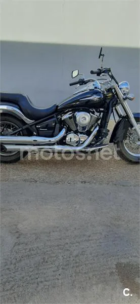 Kawasaki VN900 Classic - Vista 3