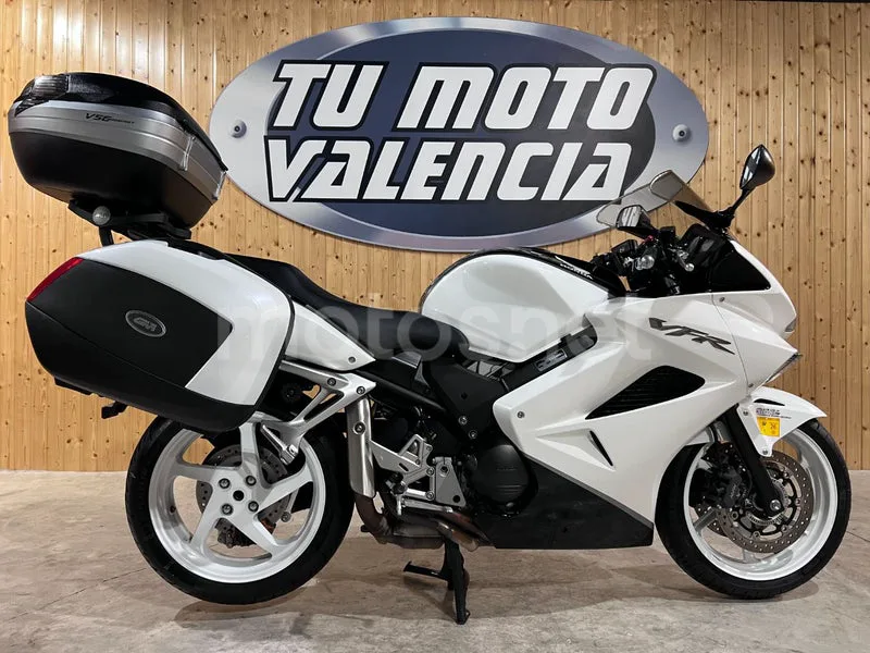 Honda VFR800F 5500 € 2012 Valencia - 1