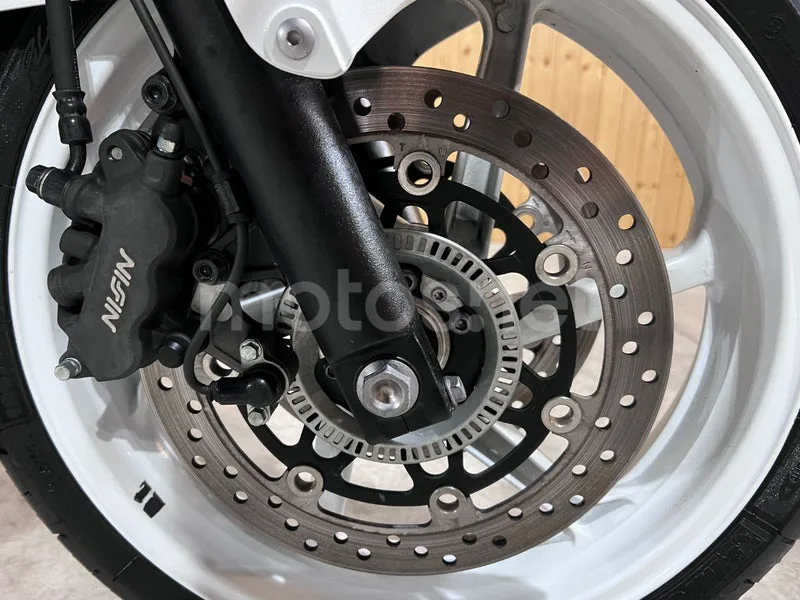Honda VFR800F - Vista 35