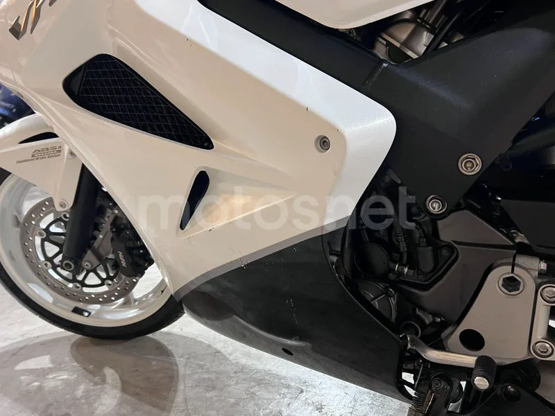 Honda VFR800F - Vista 73