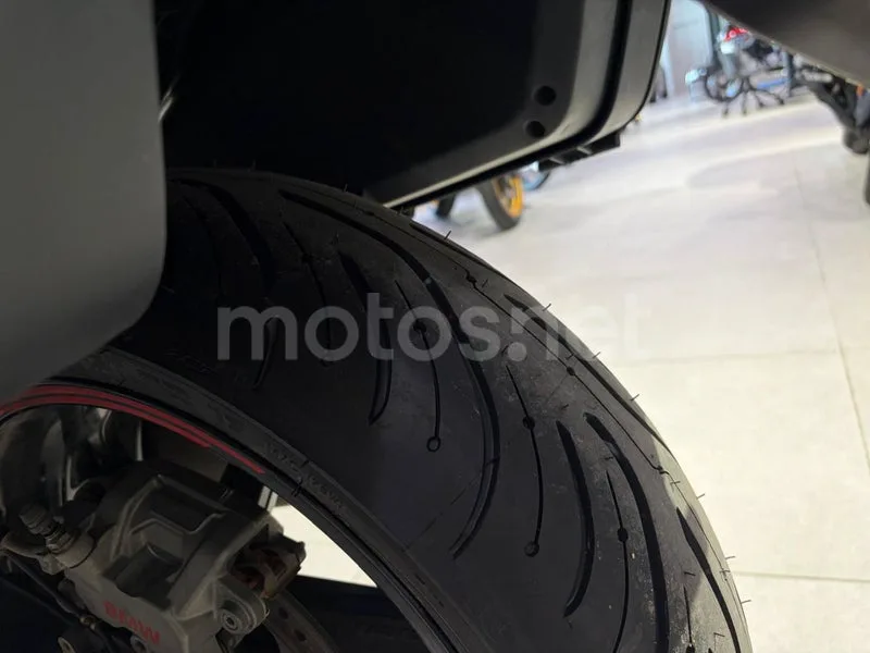 BMW R 1300 RT - Vista 11