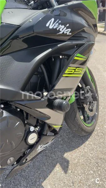 Kawasaki Ninja 650 - Vista 6