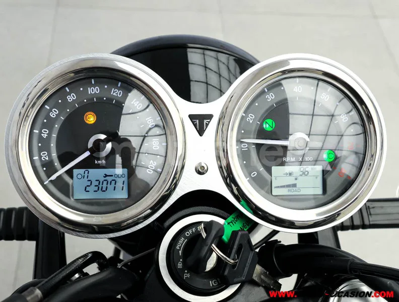 Triumph Bonneville T120 - Vista 6