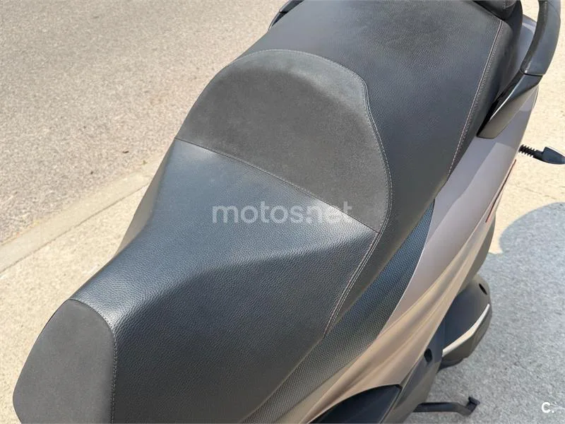 Piaggio MP3 500 HPE Sport - Vista 12