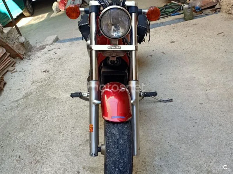 Honda Shadow VLX 600 - Vista 4