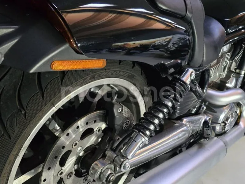 Harley-Davidson V-Rod Muscle - Vista 13