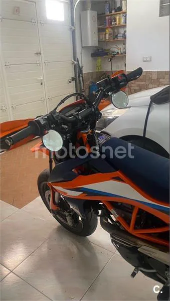 KTM 690 SMC R - Vista 5