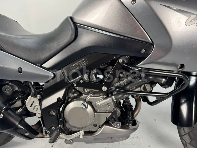 Suzuki V-Strom 650 - Vista 4