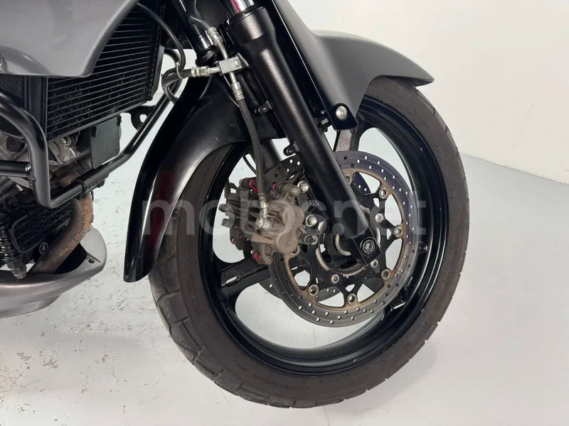 Suzuki V-Strom 650 - Vista 5