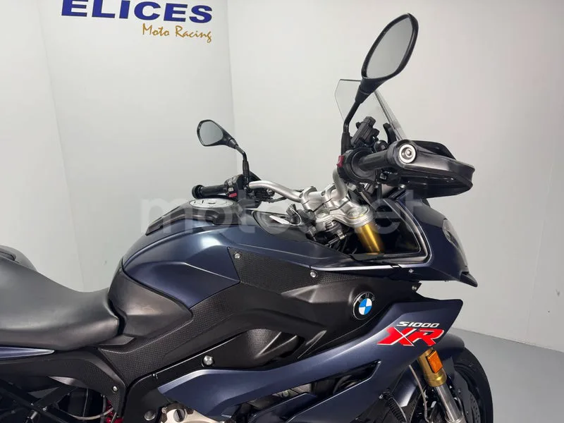 BMW S 1000 XR - Vista 3