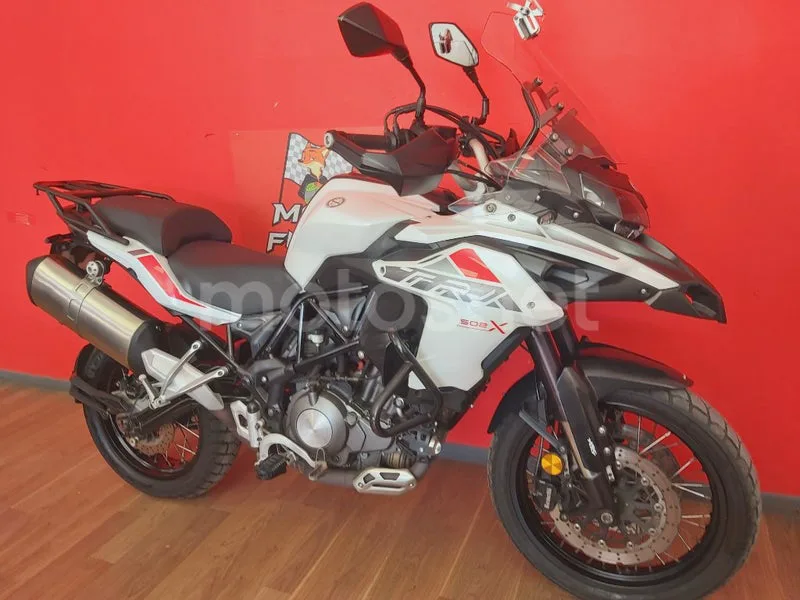 Benelli TRK 502 - Vista 13