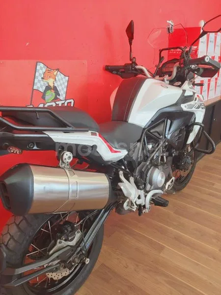 Benelli TRK 502 - Vista 7
