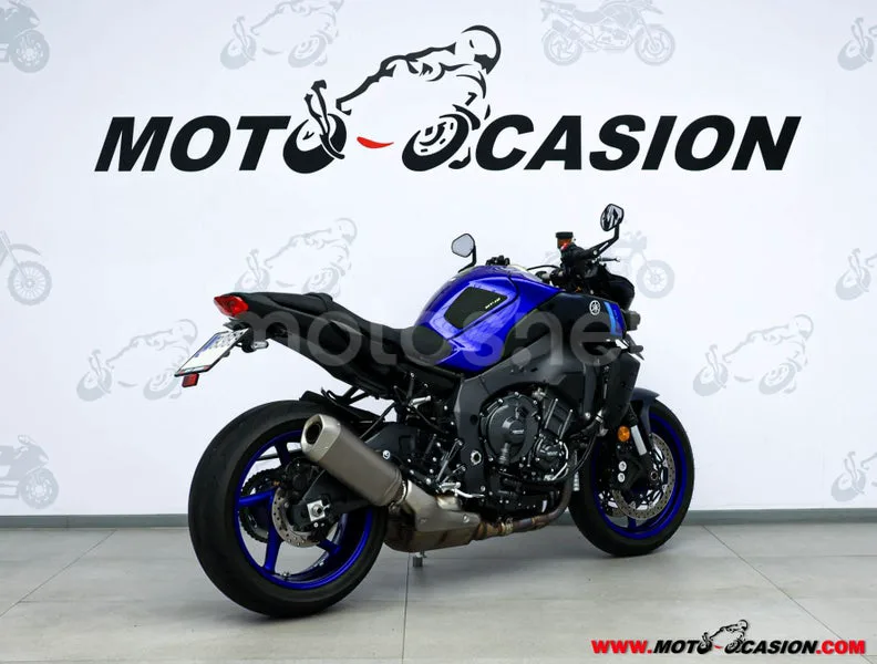 Yamaha MT-10 - Vista 3