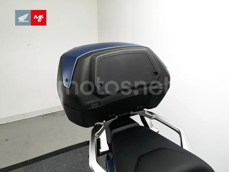 Honda Forza 750 - Vista 15
