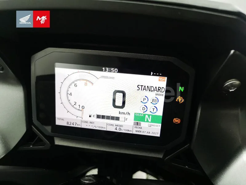 Honda Forza 750 - Vista 9