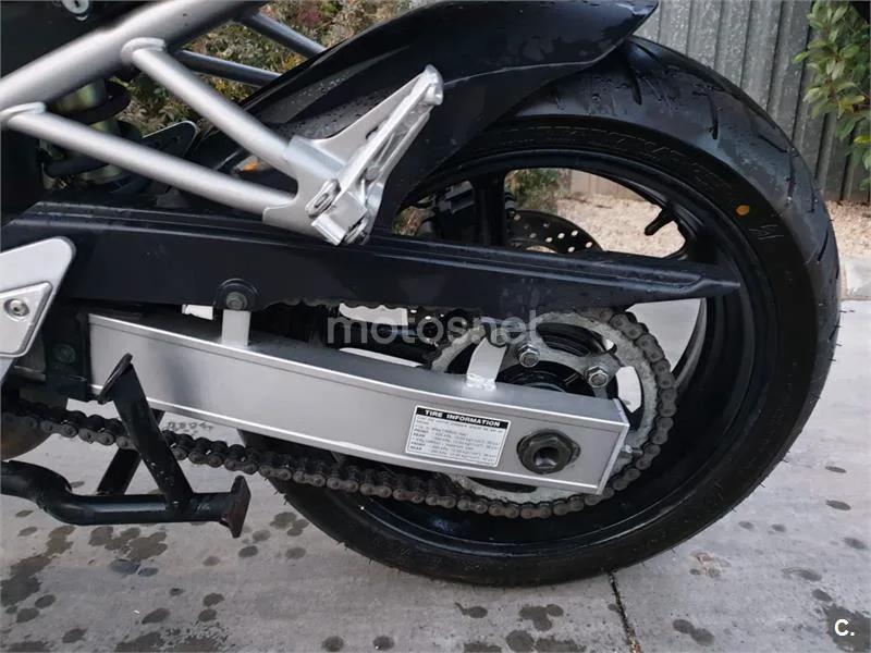 Yamaha FZ6 - Vista 4