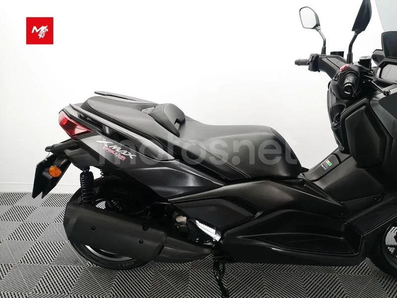 Yamaha XMAX 300 - Vista 7