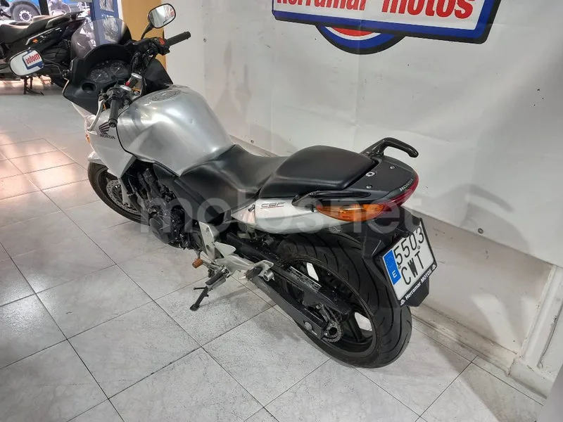 Honda CB600S Hornet S - Vista 3