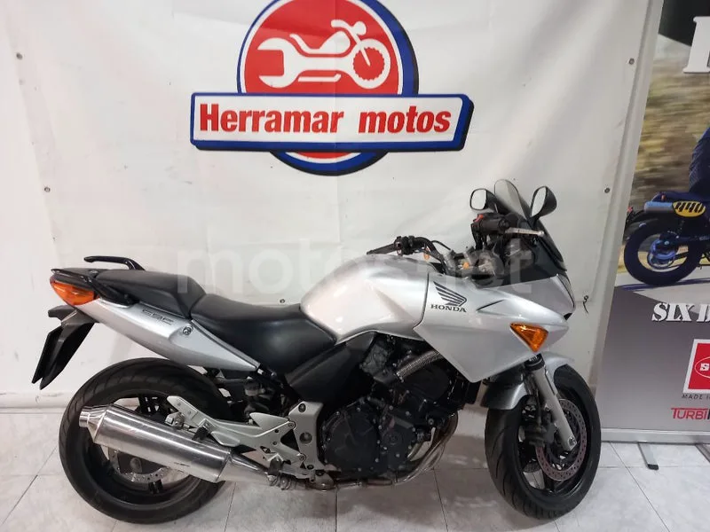 Honda CB600S Hornet S - Vista 4