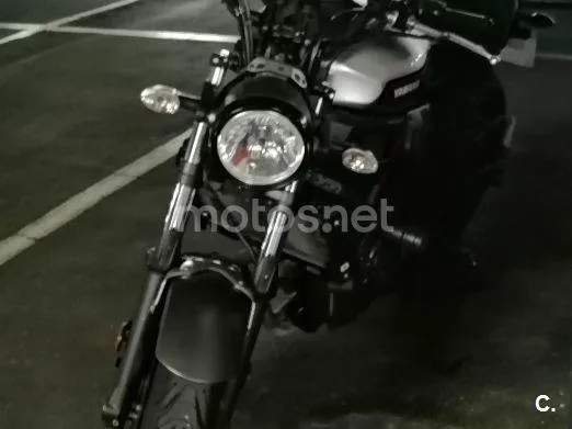Yamaha XSR700 - Vista 5