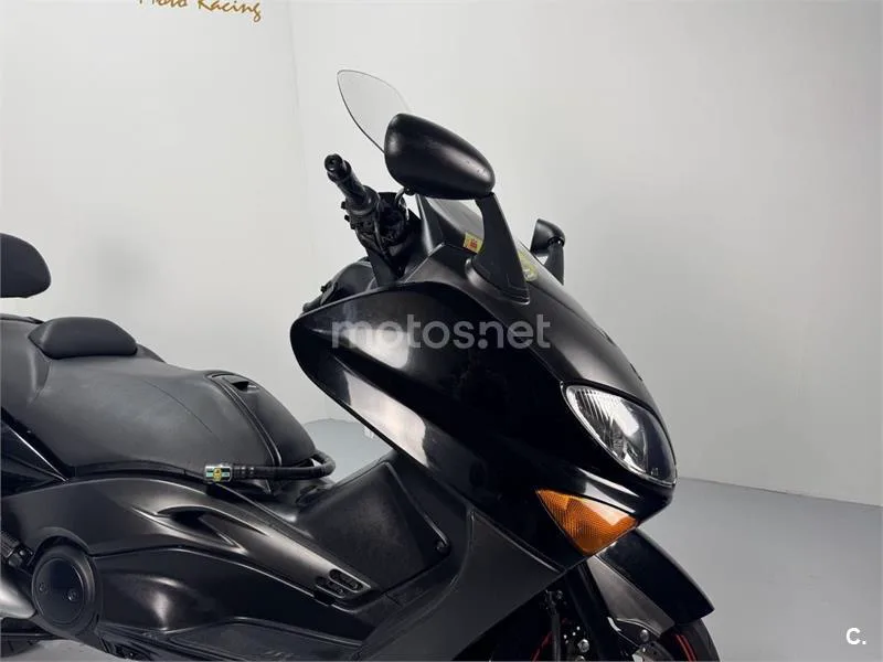 Yamaha TMAX 500 - Vista 3