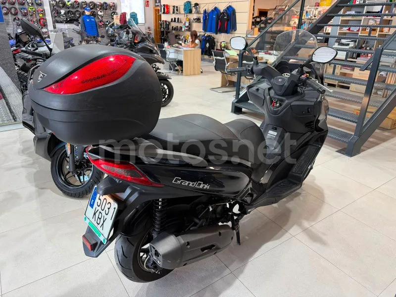 Kymco Grand Dink 125 - Vista 6