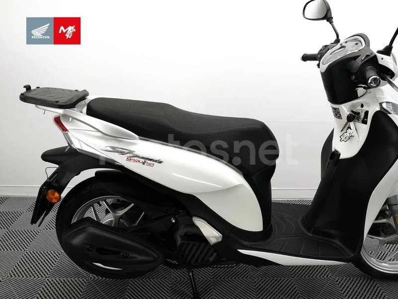 Honda SH125i - Vista 5