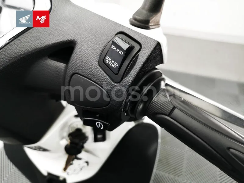 Honda SH125i - Vista 8