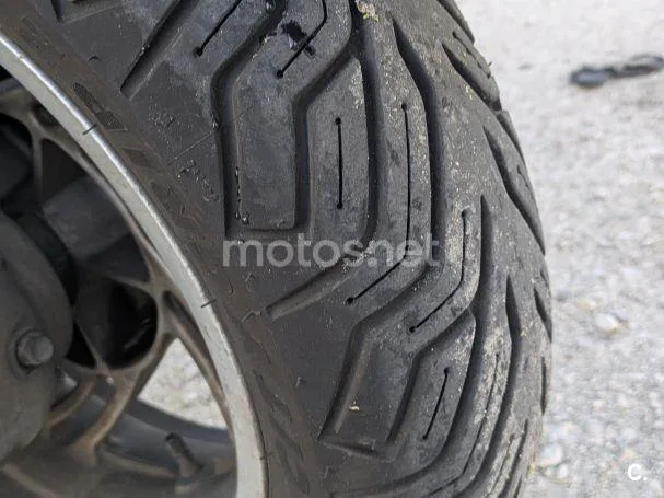 Kymco Xciting 400 - Vista 12