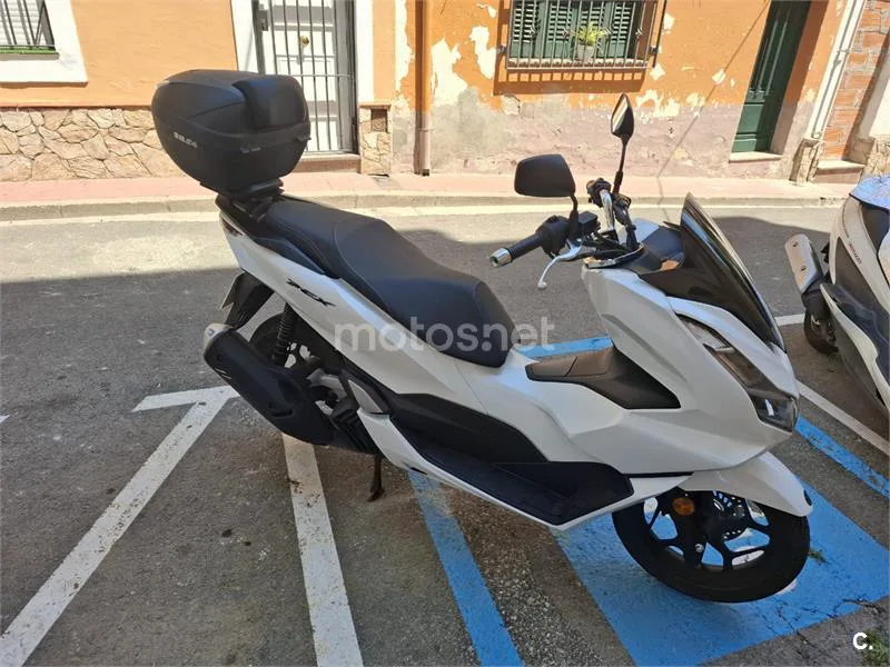 Honda PCX125 - Vista 3