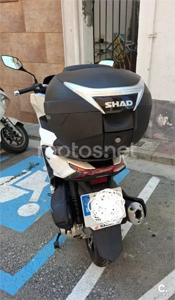 Honda PCX125 - Vista 5