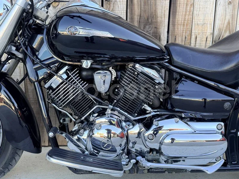 Yamaha XVS1100 Drag Star Classic - Vista 3