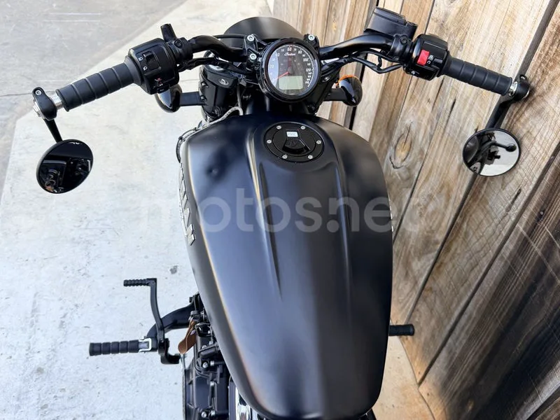 Indian Scout - Vista 9