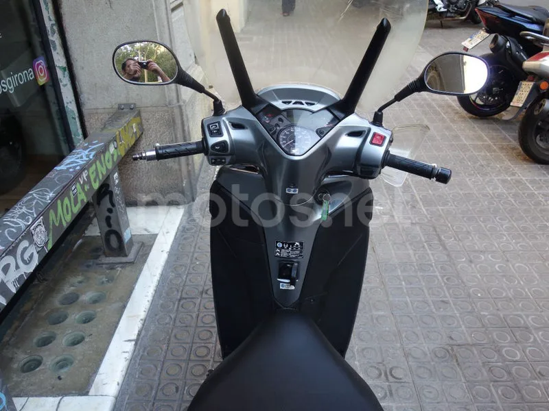 Honda SH300i - Vista 7
