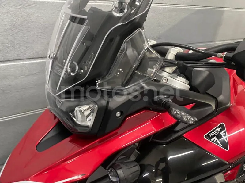 Triumph Tiger 900 - Vista 10