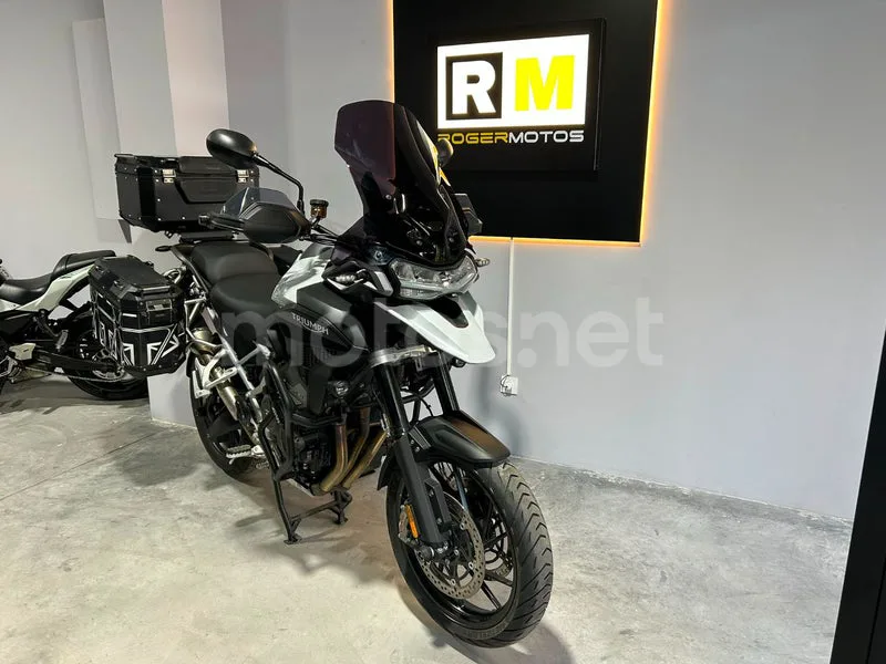 Triumph Tiger 1200 16.895 € 2022 Barcelona - 1