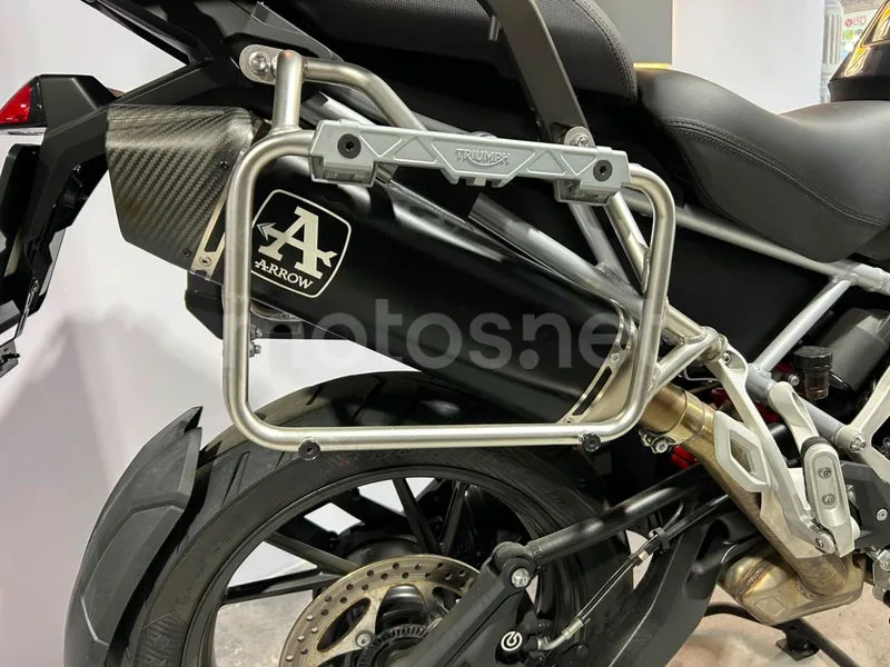Triumph Tiger 1200 - Vista 14