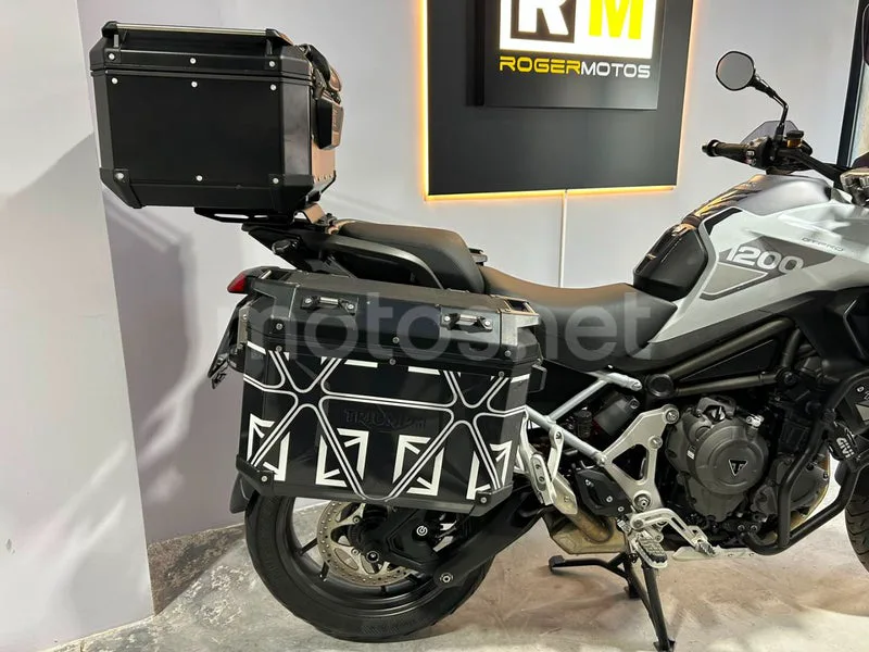 Triumph Tiger 1200 - Vista 3