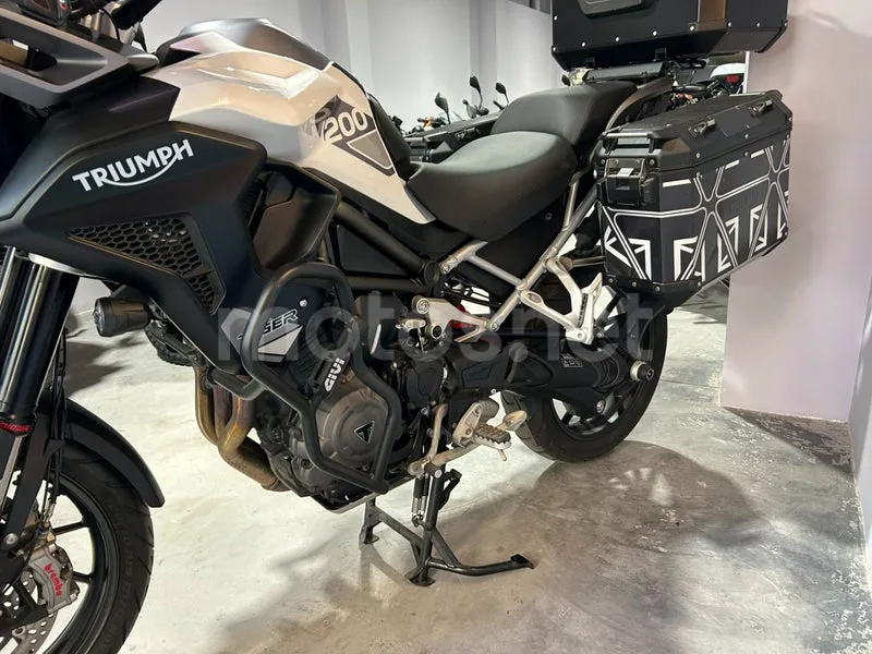 Triumph Tiger 1200 - Vista 6