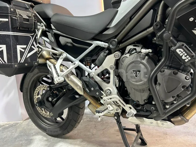 Triumph Tiger 1200 - Vista 10
