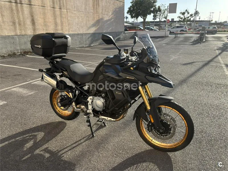 Voge 900DSX - Vista 3