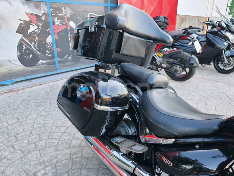 Suzuki Intruder C800 - Vista 16