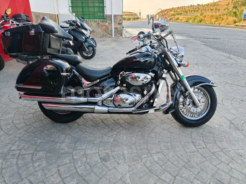 Suzuki Intruder C800 - Vista 3