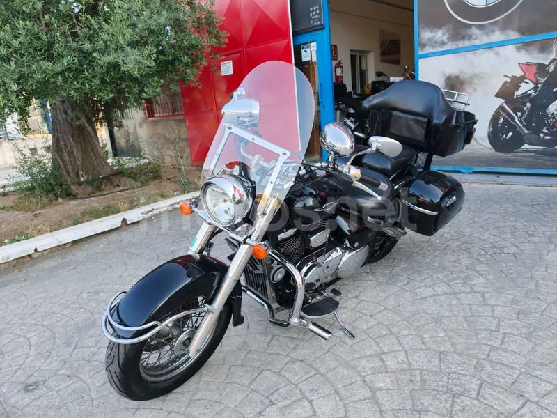 Suzuki Intruder C800 - Vista 7