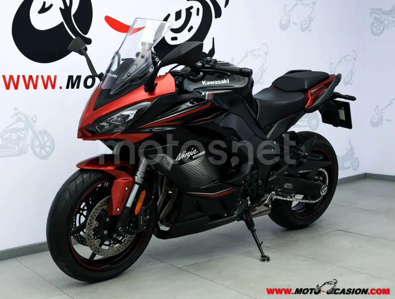 Kawasaki Ninja 1000SX - Vista 8