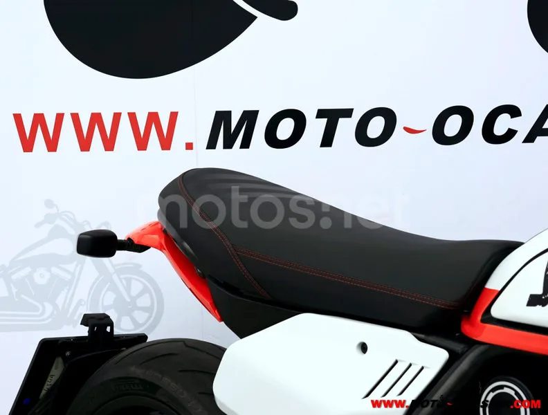 Ducati Scrambler - Vista 11