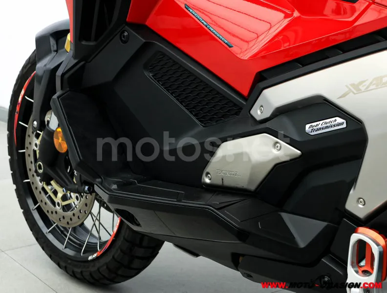 Honda X-ADV - Vista 10